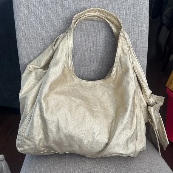 Valentino Garavani Gold Metallic Leather Hobo Bag Y2K Vintage - Picture 6 of 16